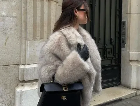 How to Style a Chic Fur Coat Outfit for Winter