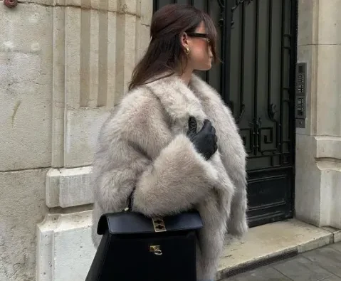 How to Style a Chic Fur Coat Outfit for Winter
