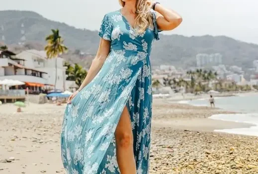 26 Stylish Beach Outfits Perfect for Your Next Getaway