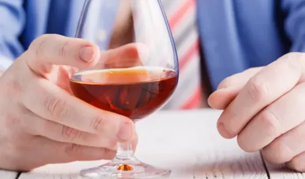 How Alcohol Impacts Your Cholesterol Levels: A Closer Look