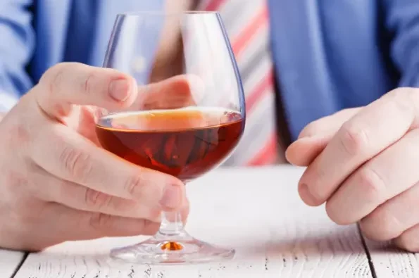 How Alcohol Impacts Your Cholesterol Levels: A Closer Look