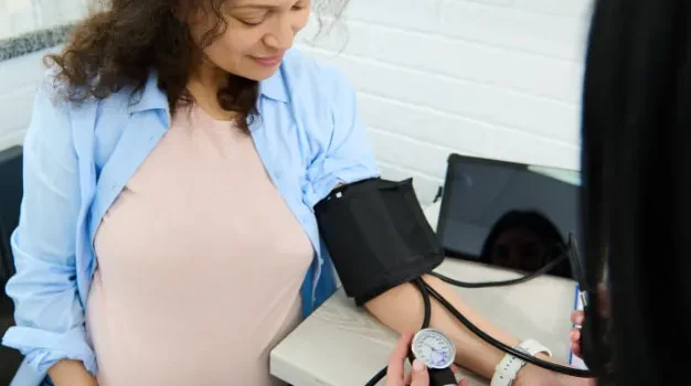 Managing Blood Pressure During Pregnancy: A Guide for Expecting Mothers