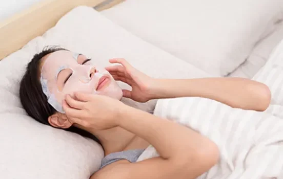Glow While You Sleep: A Guide to Overnight Skin Masks