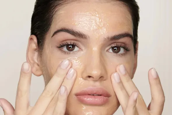 Revolutionize Your Beauty Routine with Multifunctional Skincare